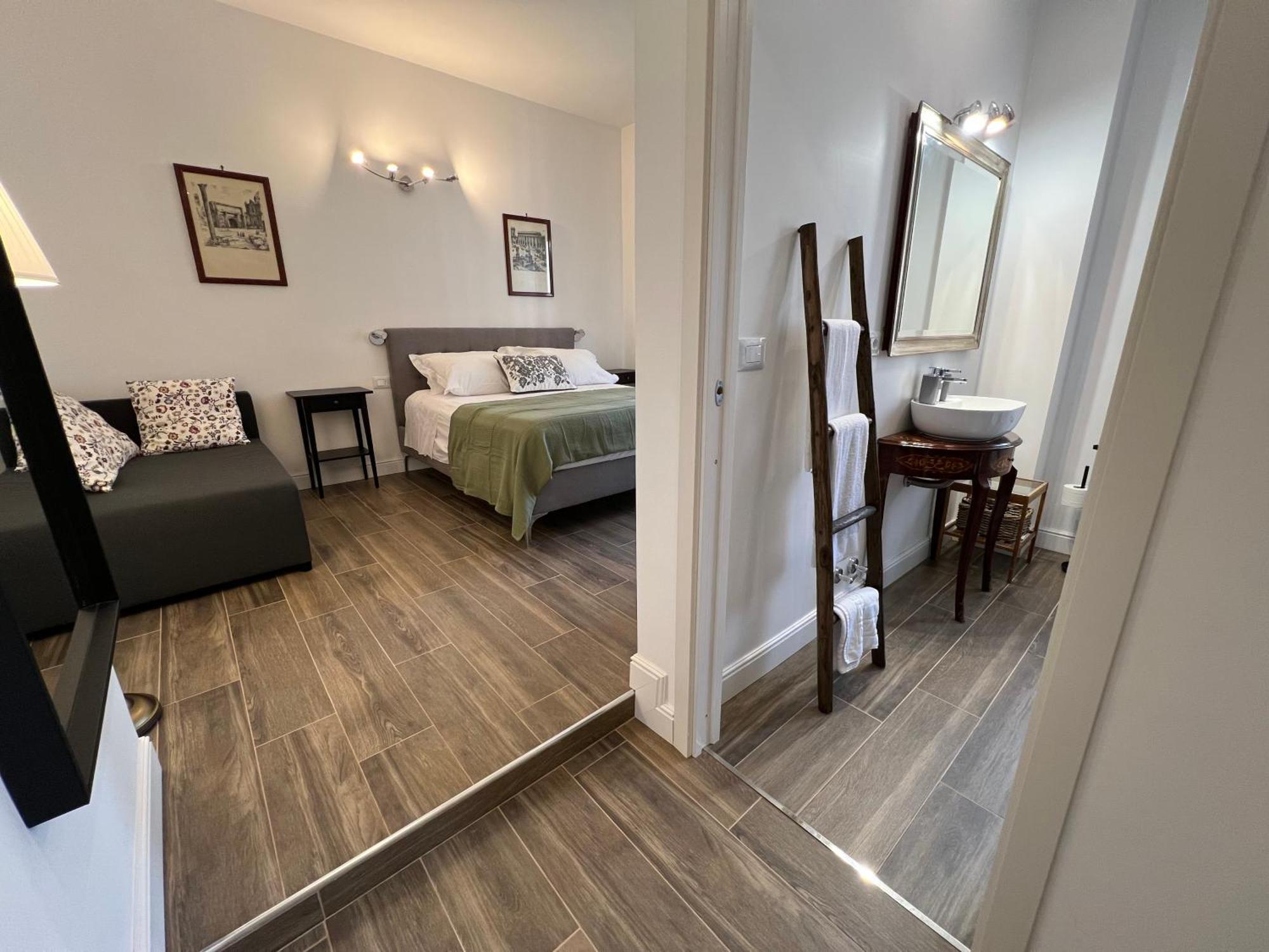 Trastevere10 Apartment *
